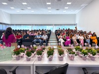 Câmara de Vereadores de Vilhena presta homenagem às mães servidoras da Casa de Leis