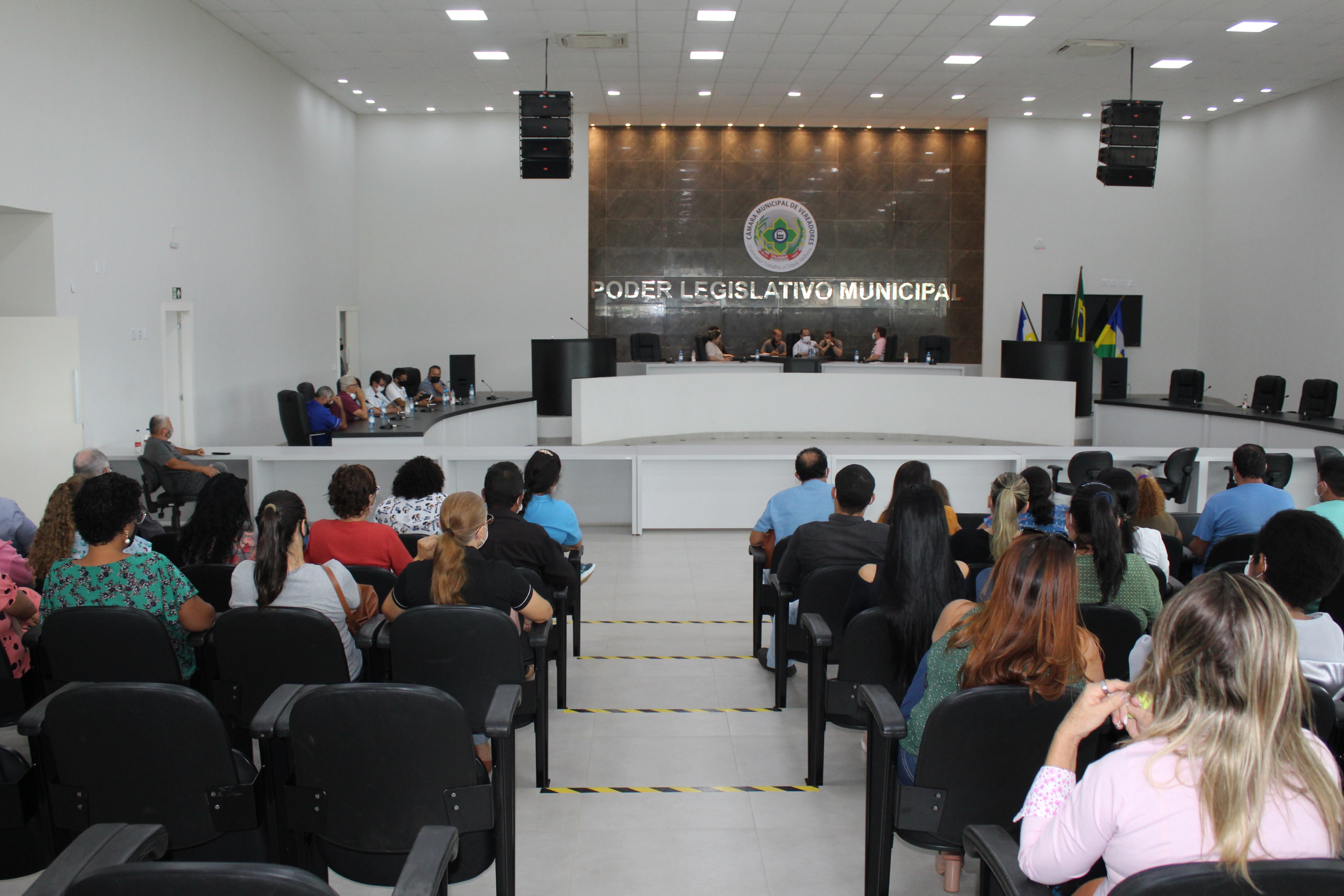 Câmara de Vereadores realiza sessão extraordinária nesta quinta-feira, 13