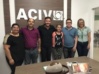 Buscando soluções para aumento de ofertas de emprego para deficientes físicos, vereador Samir Ali se reúne com presidente da ACIV