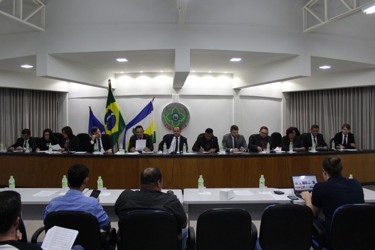 Câmara debate acidente com ônibus escolar em sessão ordinária