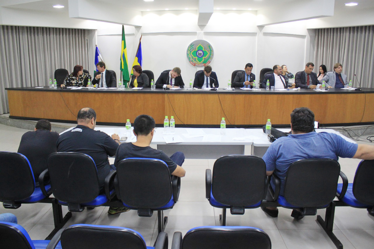 Câmara entrega Moção de Aplauso a policial militar