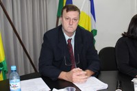 Decisão judicial determina retorno de Vanderlei Graebin ao exercício do cargo 