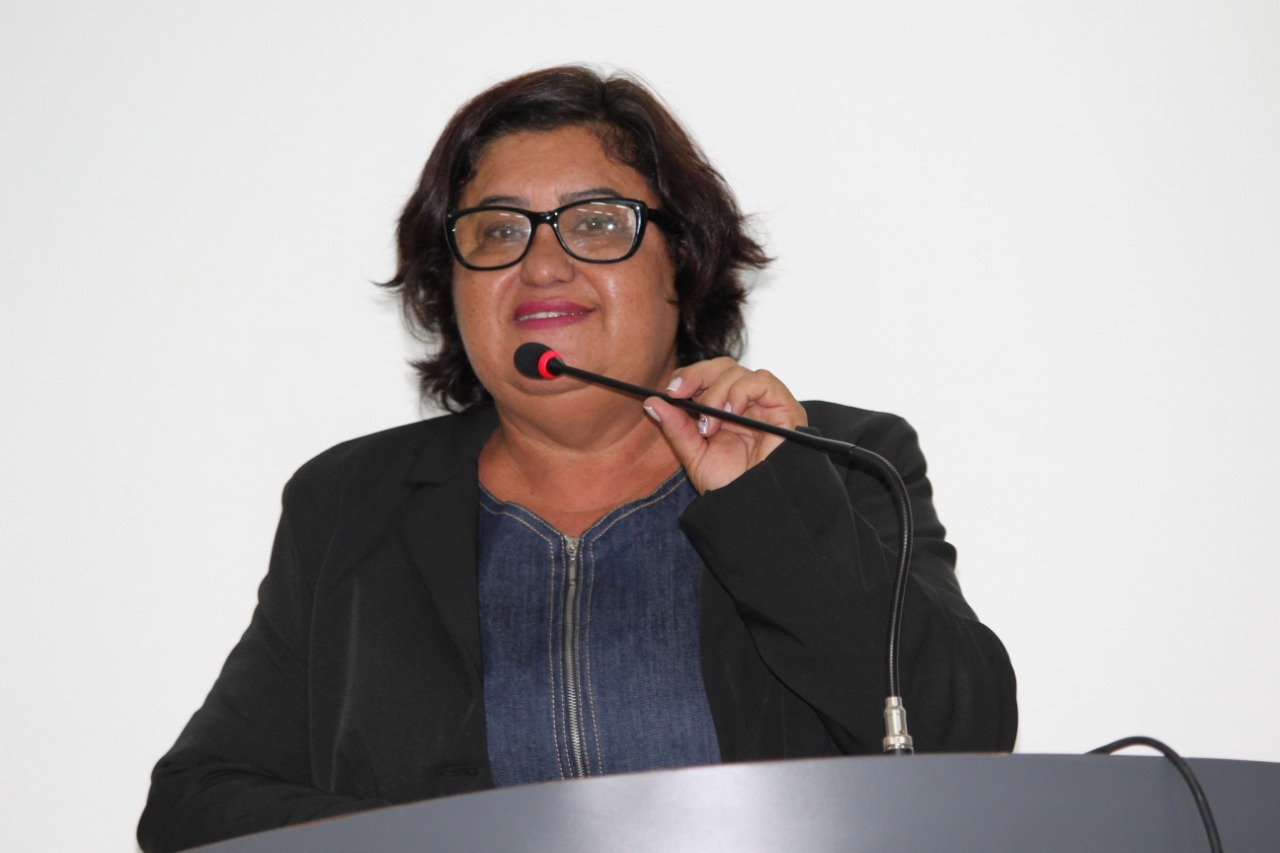 Leninha do Povo comemora aprovação de Projeto de Lei que permite fisioterapia ininterrupta a pacientes acamados em domicílio