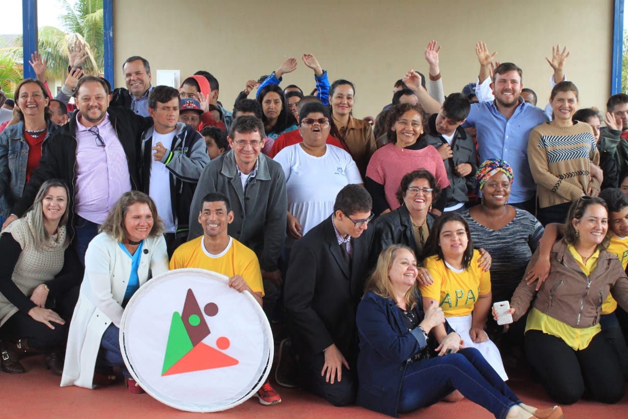 Presidente da Câmara e vereadores participam da abertura Semana Nacional da Pessoa com Deficiência na APAE