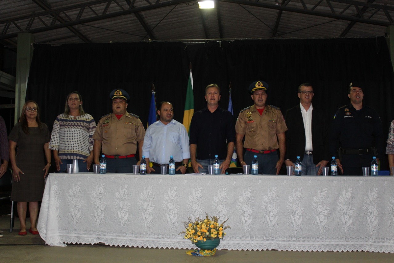 Presidente da Câmara participa de audiência pública para militarização da escola Cecília Meireles