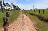 Transporte Escolar: França Silva da Rádio fiscaliza condições de estradas da zona rural de Vilhena