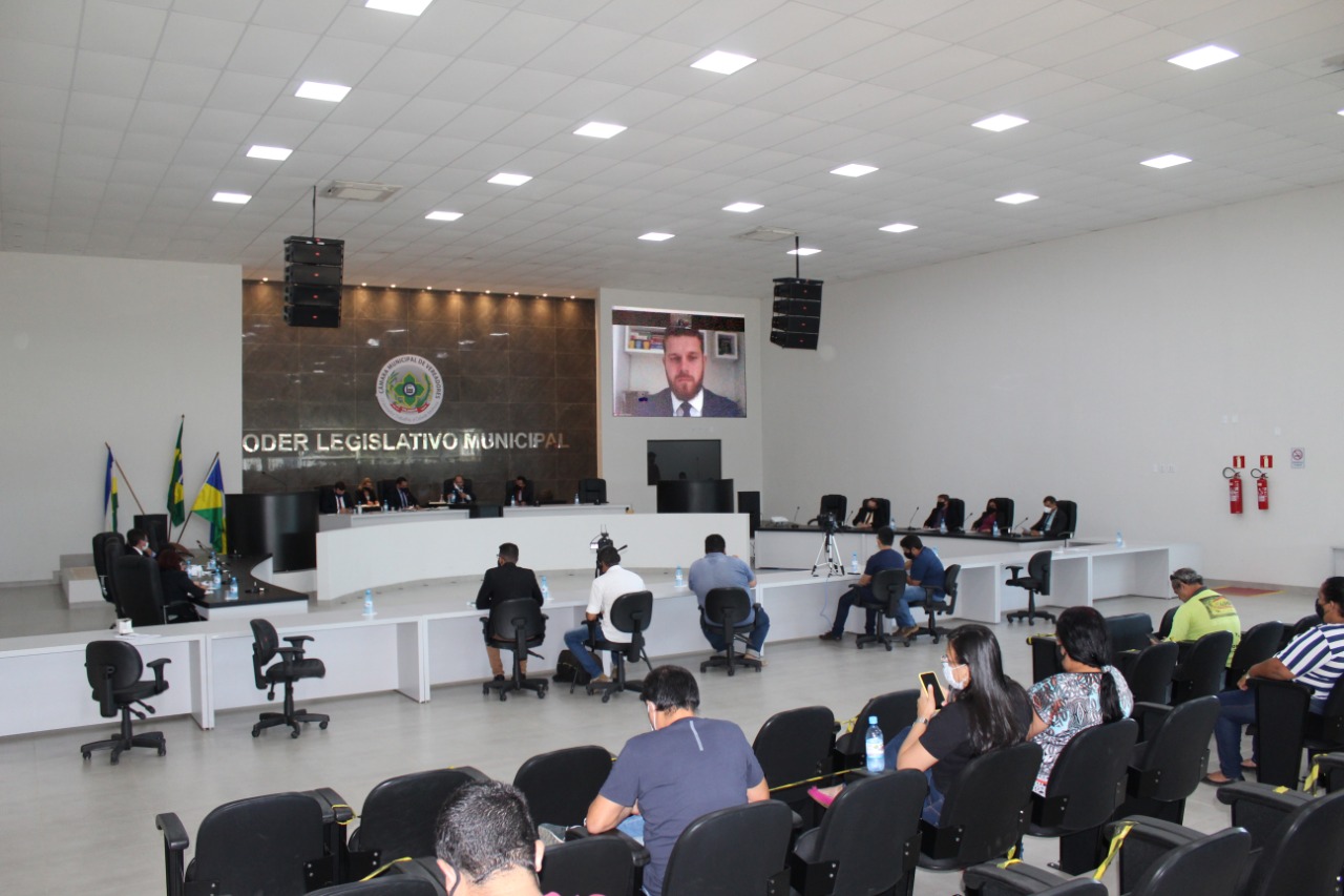 Veja os projetos aprovados na 32ª sessão ordinária da Câmara