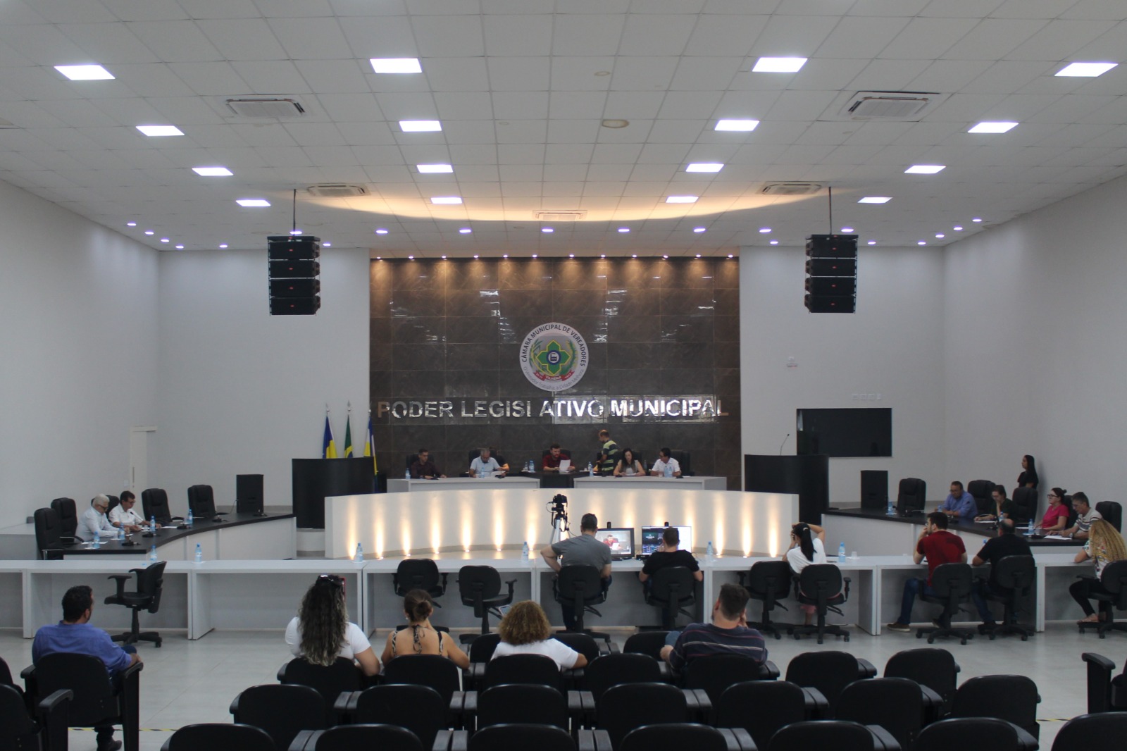 Veja os projetos aprovados na 9ª sessão extraordinária da Câmara 
