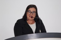 Vereadora Professora Valdete solicita cadeira odontológica para Centro de Especialidades Vilhenense
